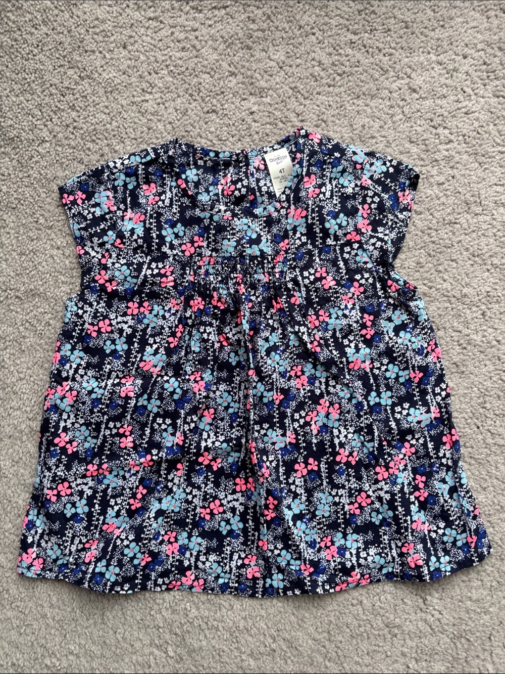 Oshkosh dark floral cap-sleeve top!